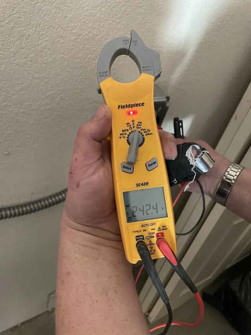Voltage testing with clamp meter during Generator Installation in Inverness